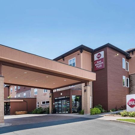 Best Western Plus, Bathurst Hotel & Suites Екстер'єр фото
