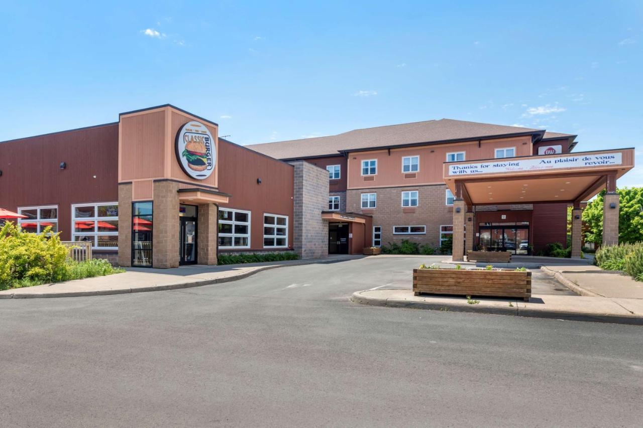Best Western Plus, Bathurst Hotel & Suites Екстер'єр фото
