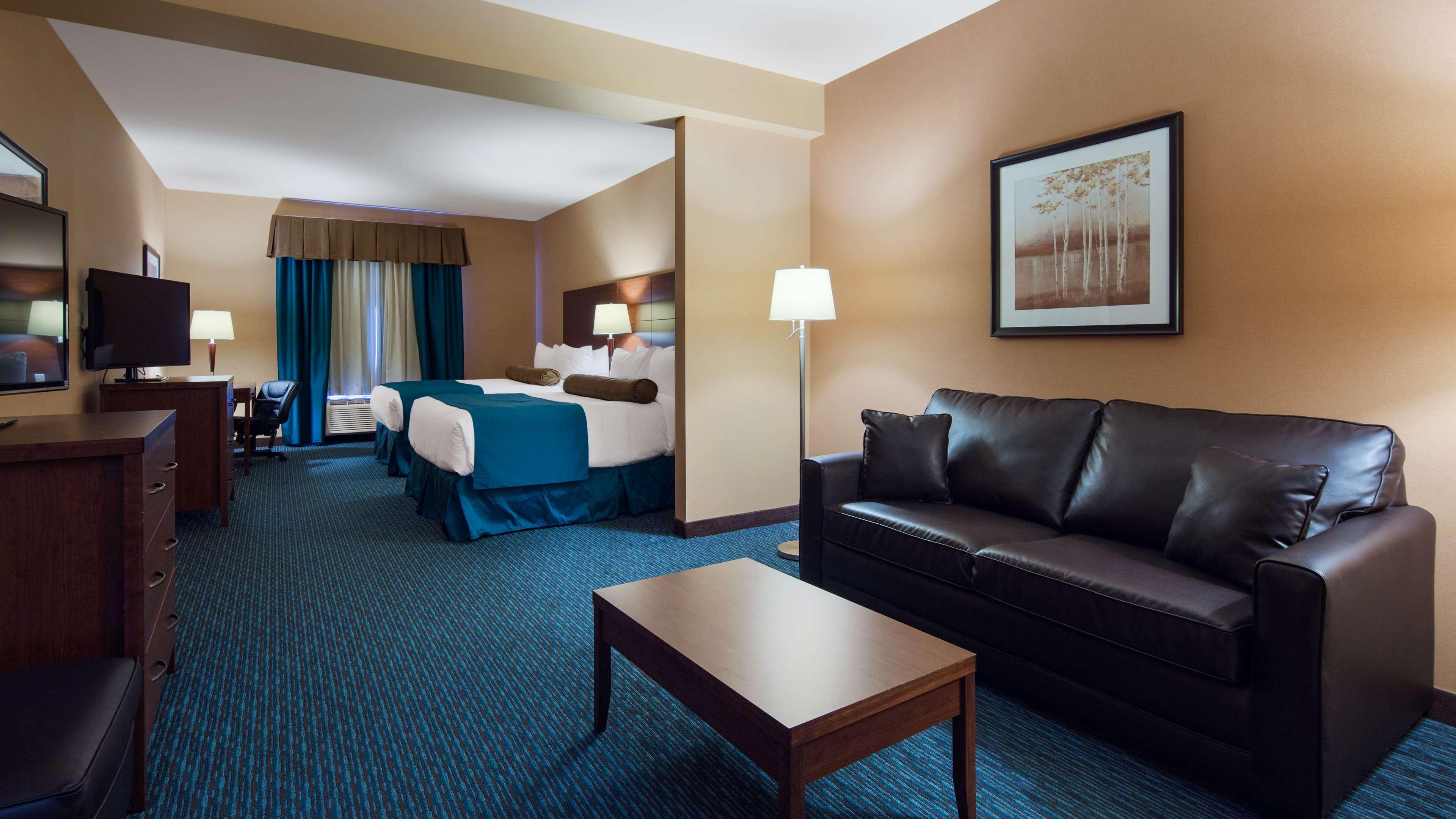 Best Western Plus, Bathurst Hotel & Suites Екстер'єр фото